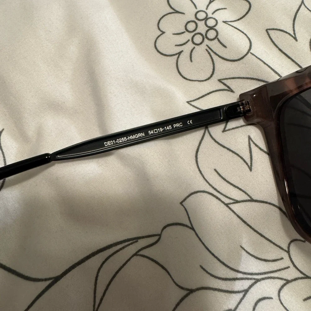 Diff Hailey Sunglasses - Tortoise - Picture 6 of 6